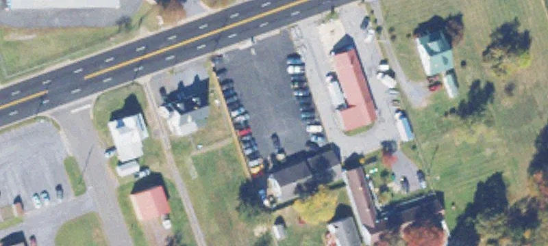 1226 Main St