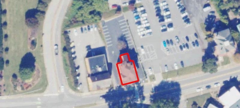 136 Main St