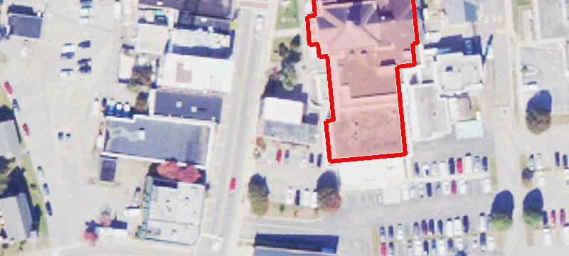 305 Main St