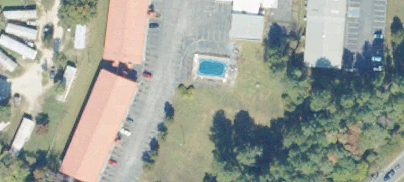 890 Winfield Rd