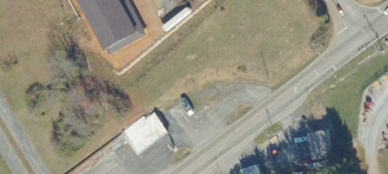 17581 Lee Hwy