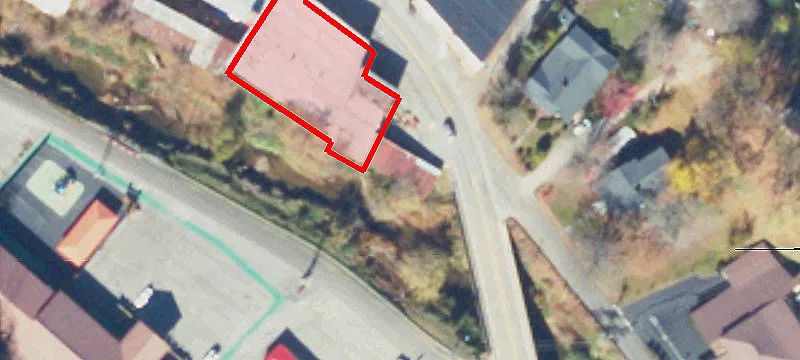 8460 Main St