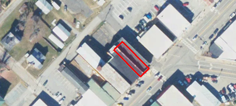 114 Jackson St