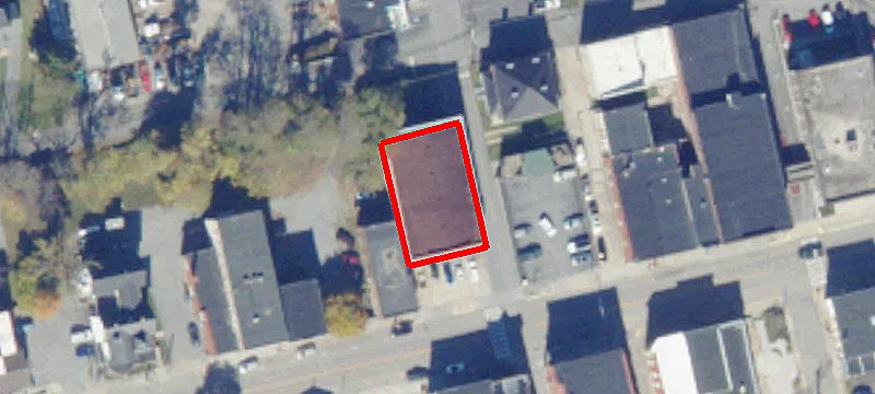 206 Main St