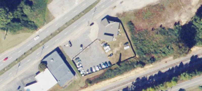 2011 Main St