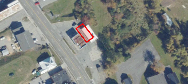 220 Main St