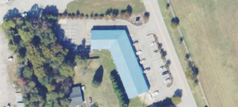 404 Airport Dr