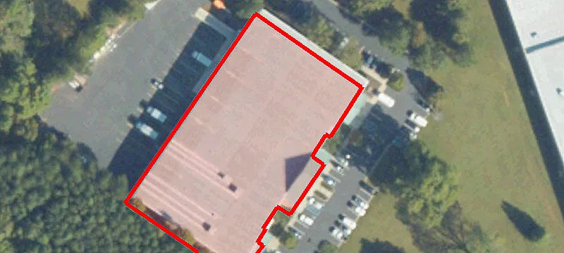 3005 John Deere Rd