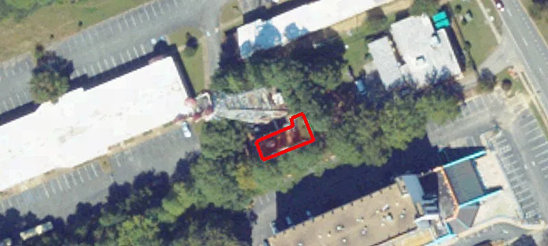 6487 Richmond Rd