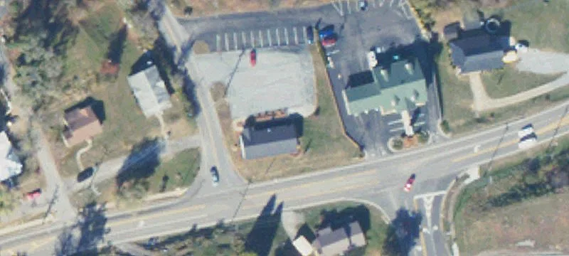633 Jackson St
