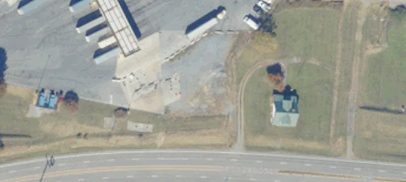 33507 Lee Hwy