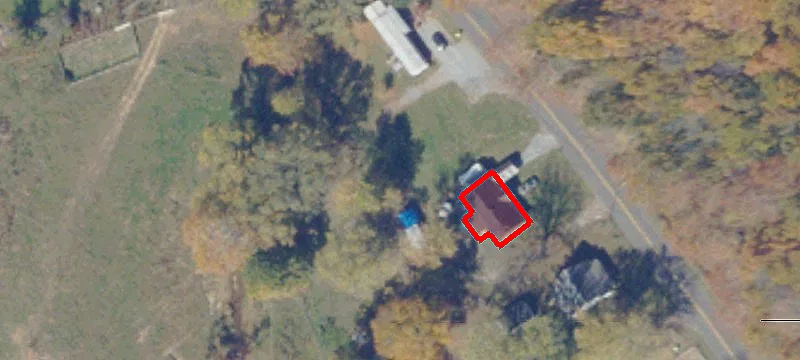 290 Lyons Gap Rd
