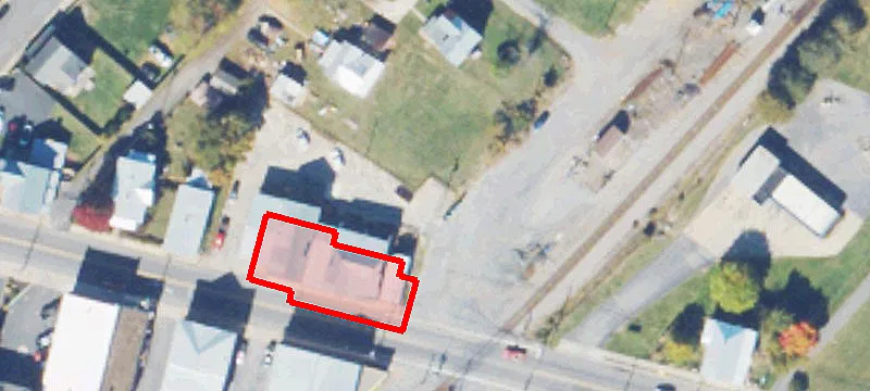 307 Main St