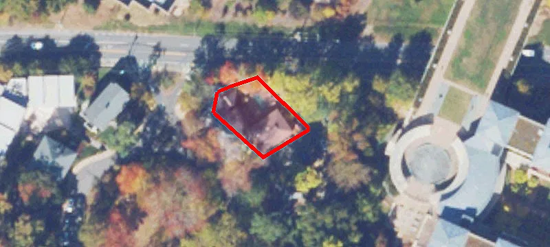 122 Oakhurst Cir