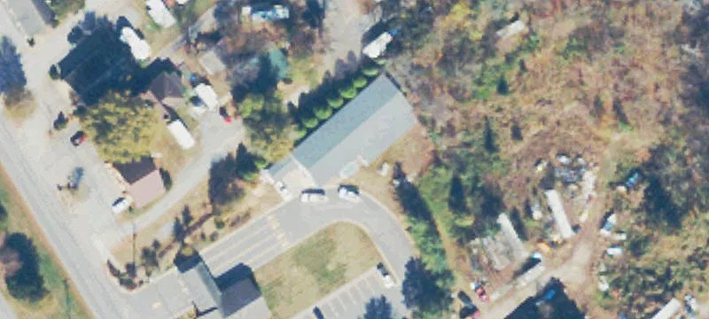 144 10th Dr