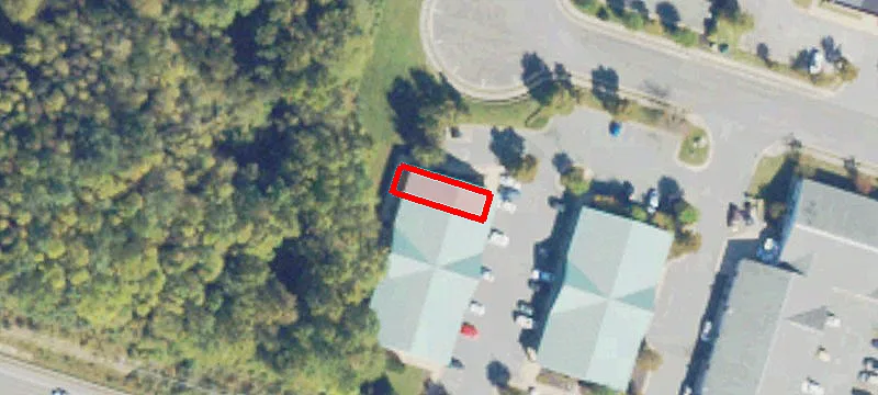 7957 Kings Hwy