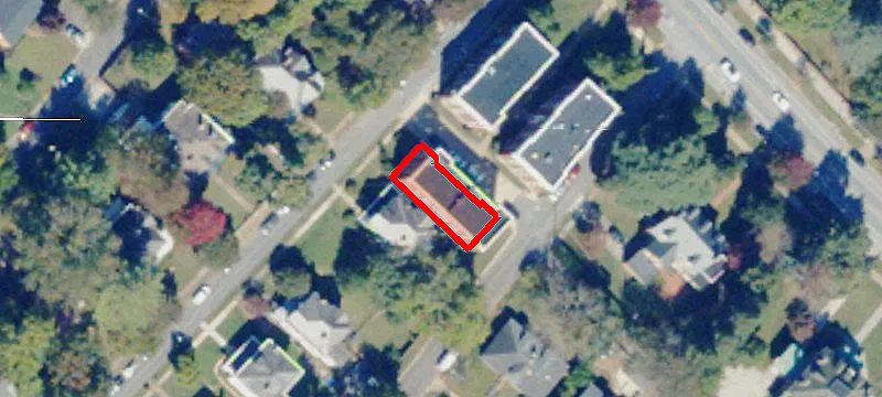 216 Warwick Ln