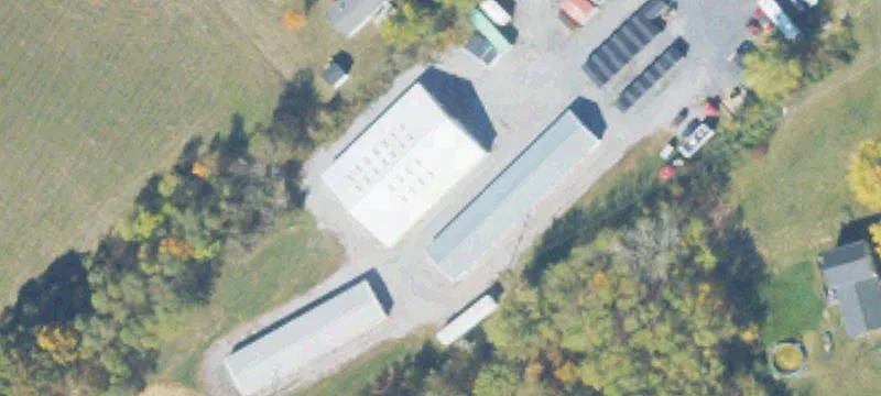 492 Pond Ave