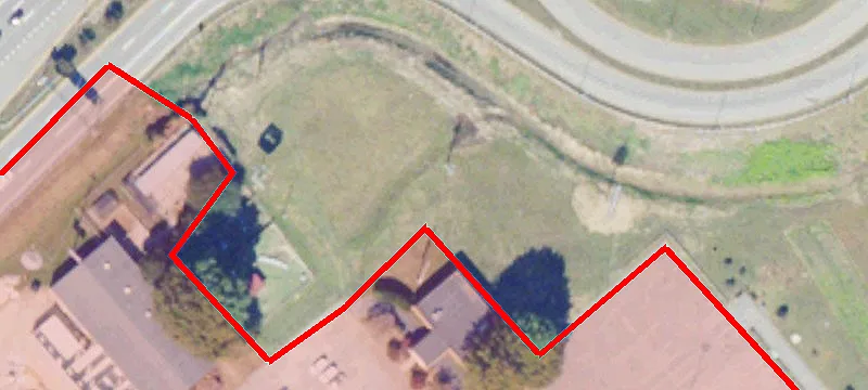 2811 Riverside Dr