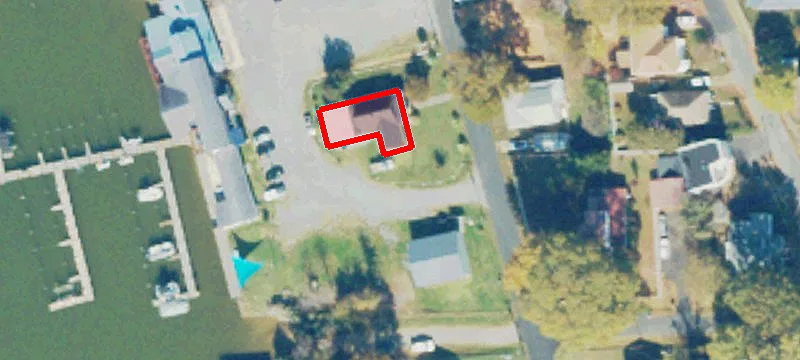 17 Monroe Bay Ave