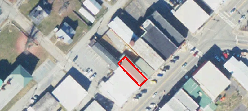 132 Jackson St