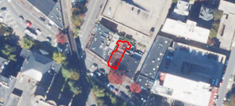 1331 Main St