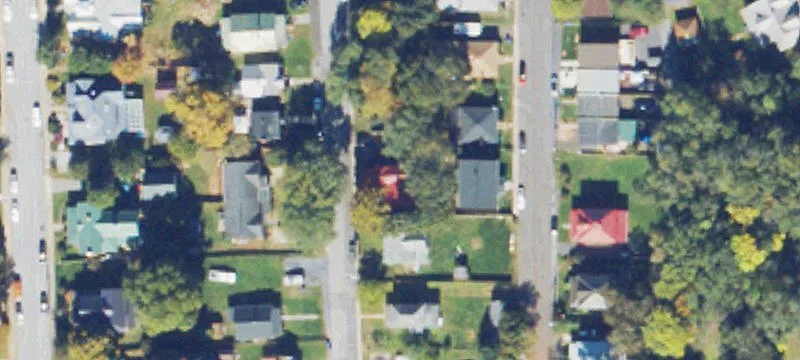 220 Mosby Ln