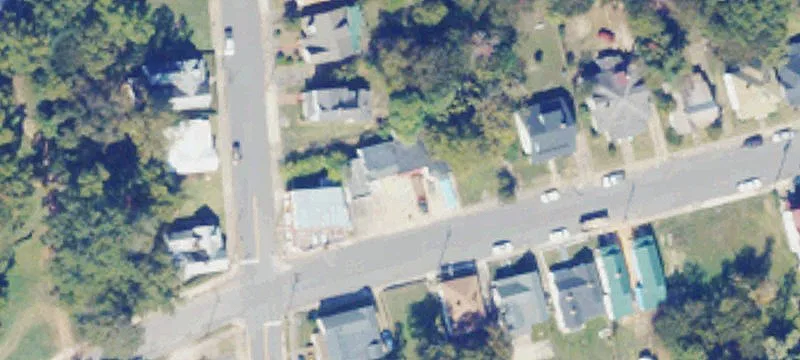 884 Stokes St