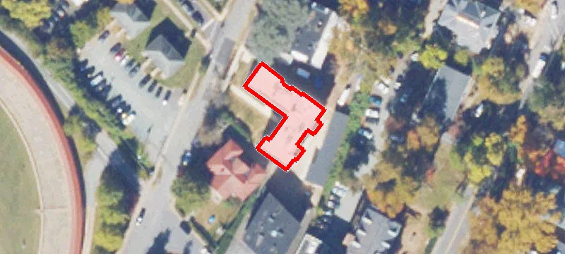 68 University Way