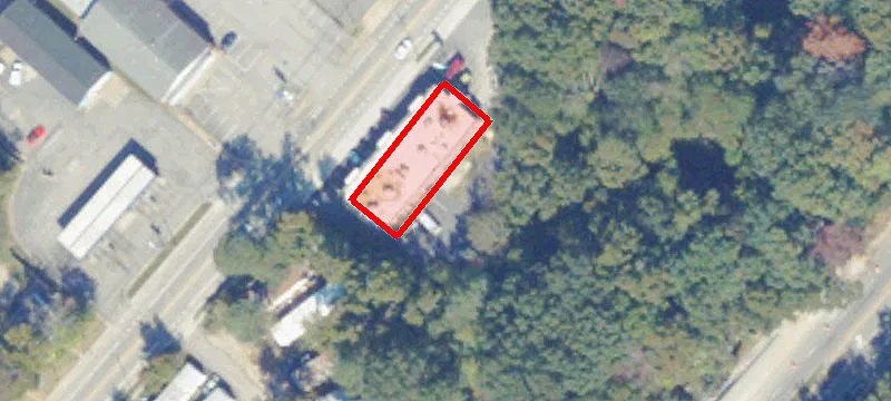 2320 Oaklawn Blvd