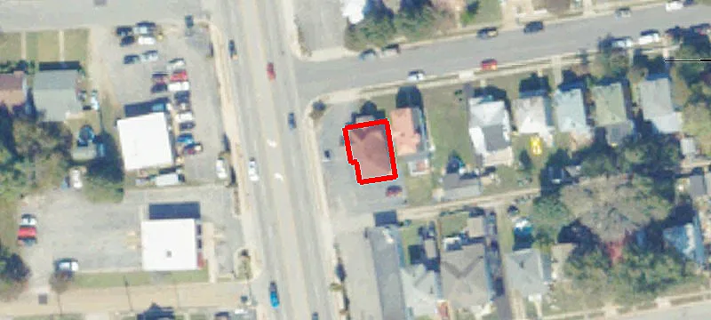 103 Suffolk Ave