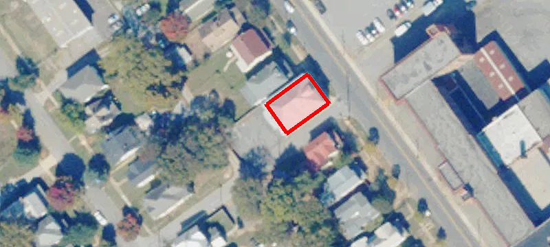 1223 Campbell Ave