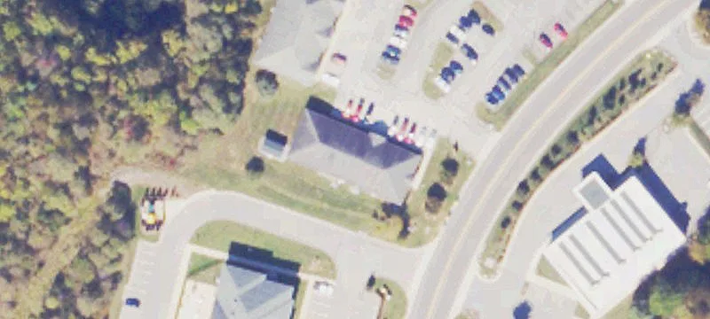 228 Cmns Pkwy