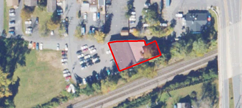 108 Lewis St