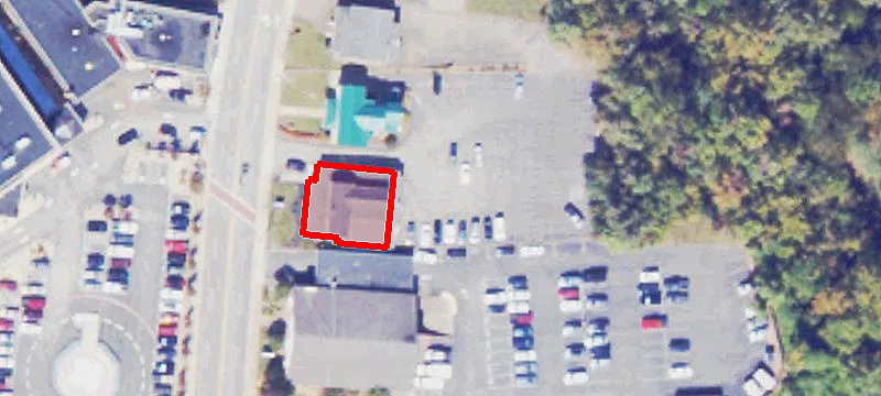 395 Main St