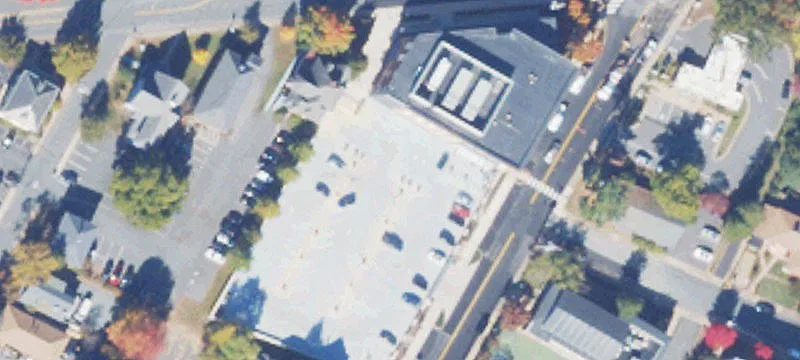 920 High St