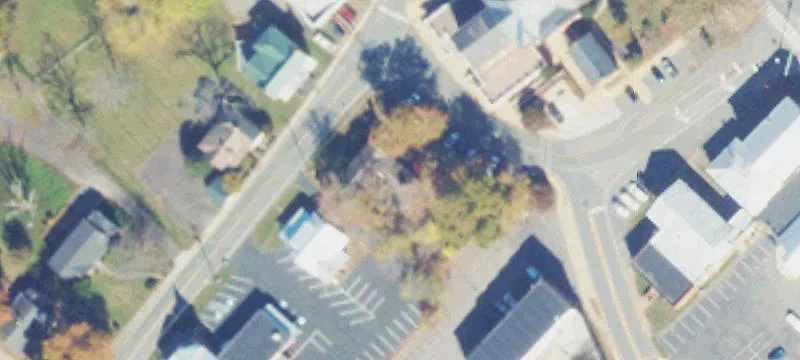 1 Courthouse Sq
