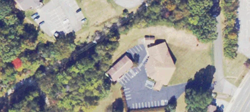1535 Main St