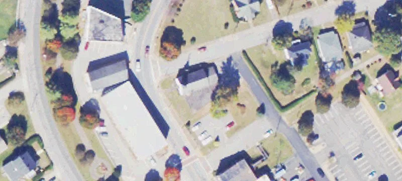 135 Angle St
