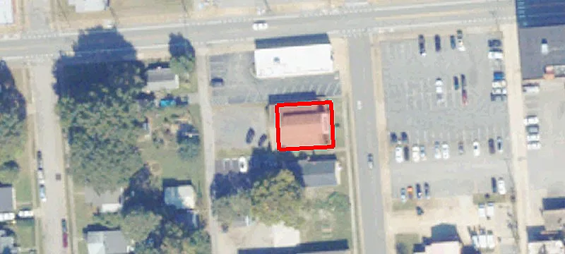 208 2nd Ave
