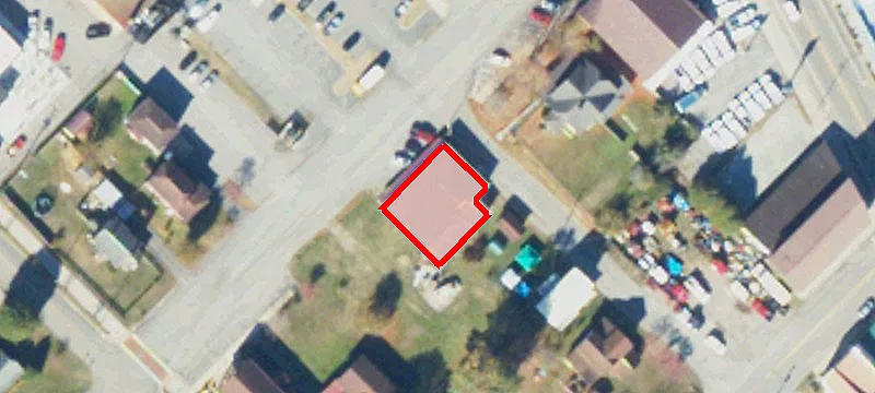 320 Clinton E Ave