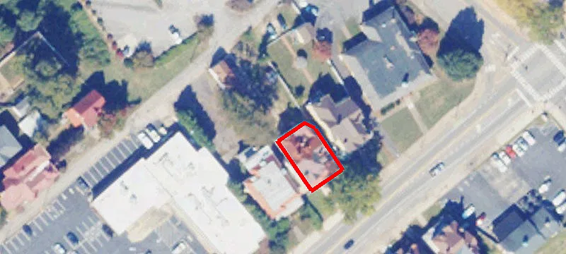 1020 Main St