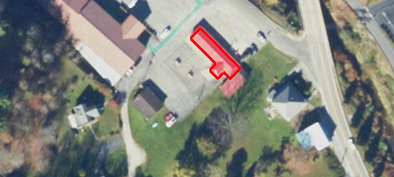 8434 Riv Rd