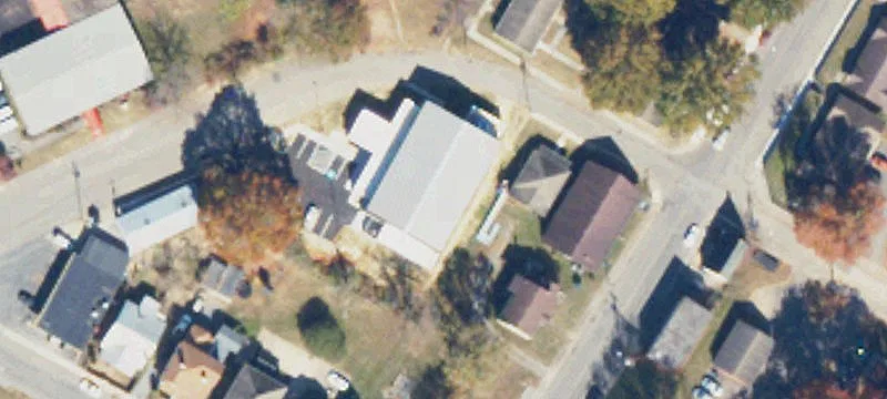 885 Clinton Ave