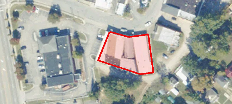 107 Pickwick Ave
