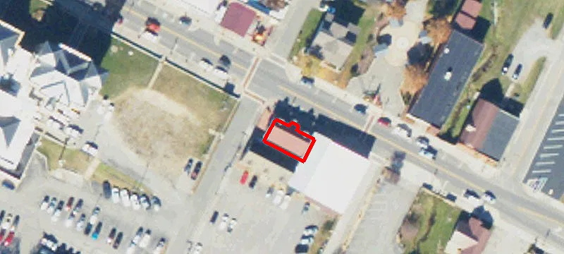 302 Main St