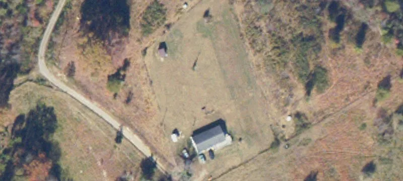 305 Parker Ests Rd