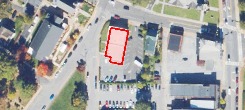 24 Main St