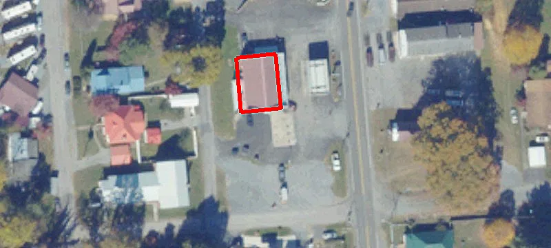 111 Douglas Dr
