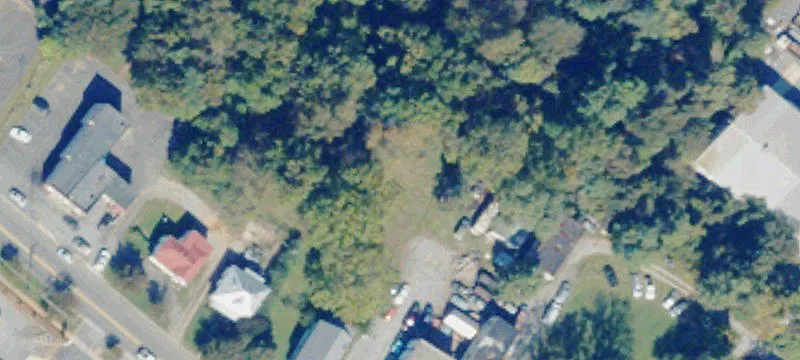 305 Talbot St